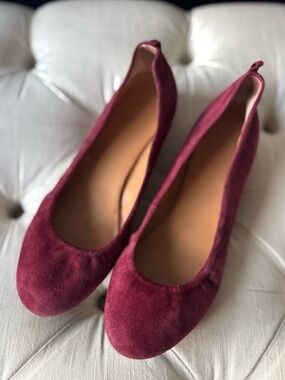 J Crew Women’s Suede Ballet Flats in Burgundy